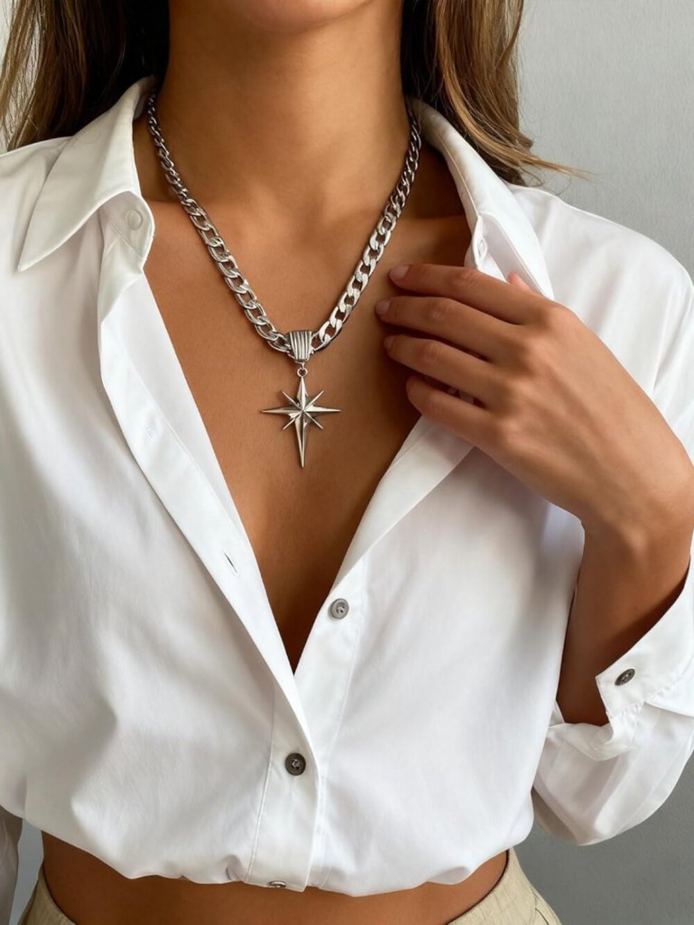 Chunky Gold Necklace for Women Trendy Big Statement Necklace Large Thick Cuban L - Picture 2 of 7